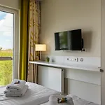 Radlon Fahrrad-komfort-hotel Szálloda Waren
