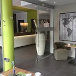 Radlon Fahrrad-komfort-hotel Szálloda Waren