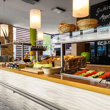 Radlon Fahrrad-komfort-hotel 3* Βάρεν